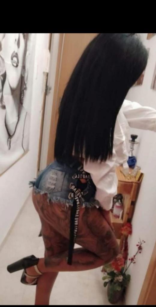 Chica busca chico en Gerona: 