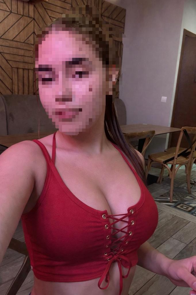 Chica busca chico en Huelva: 