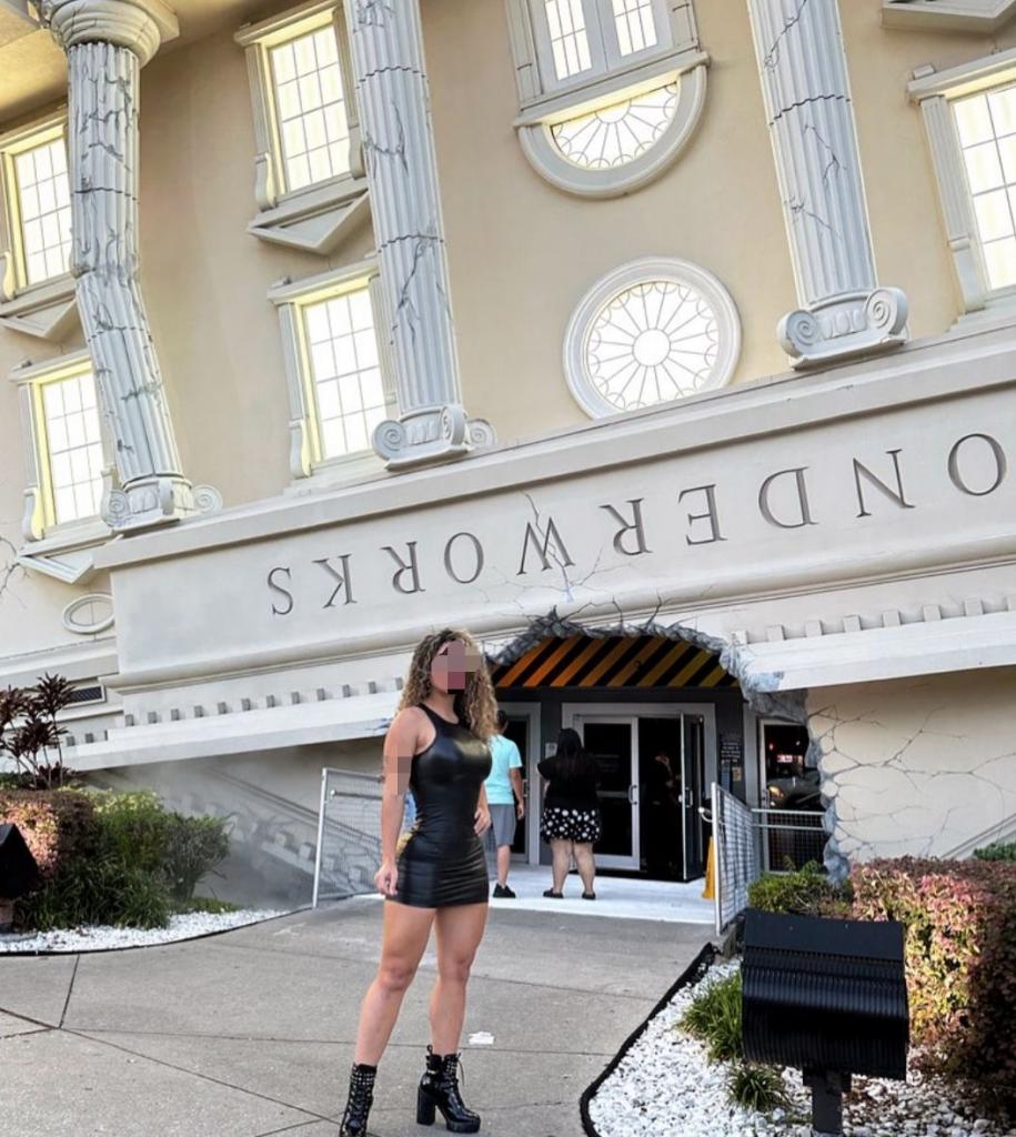 613475788: Chica busca chico en Alicante