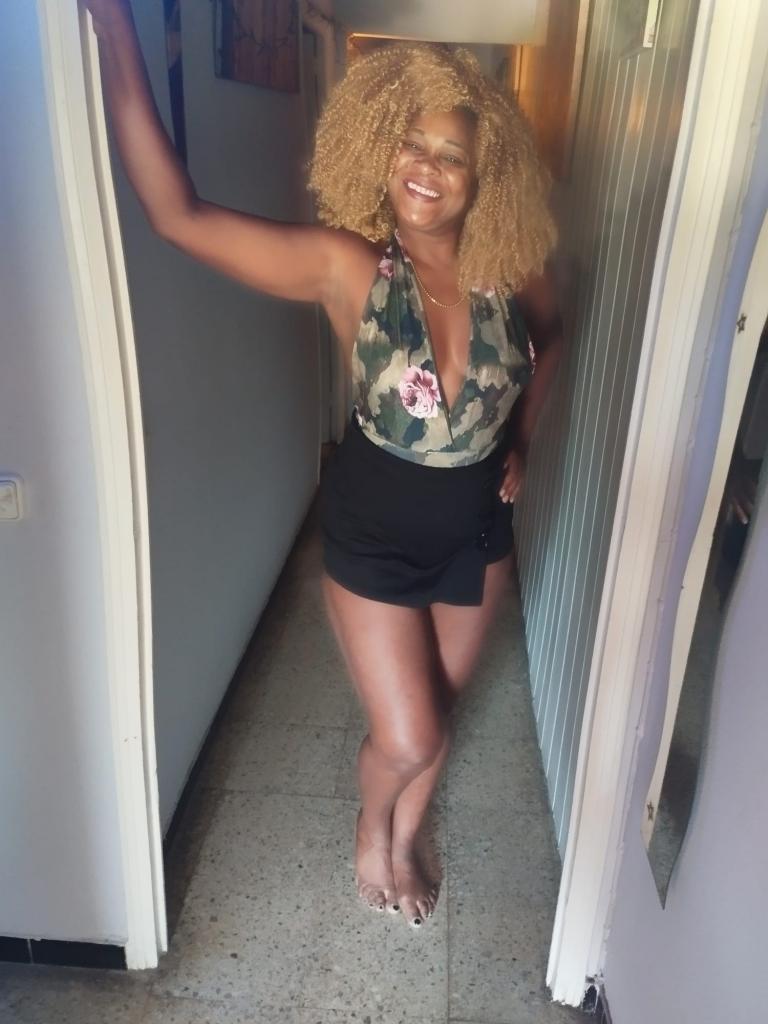 Chica busca chico en Gerona: 