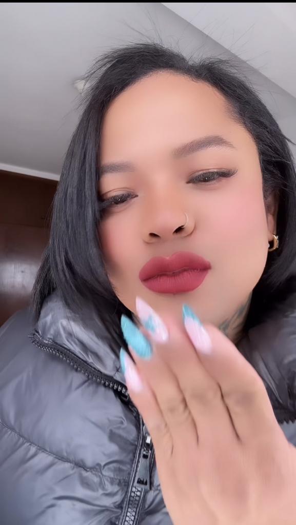 600004617: Transexual en Cádiz