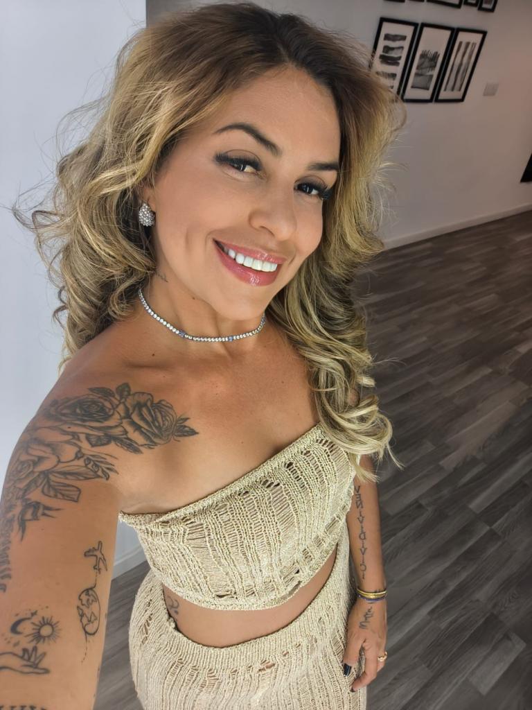 Chica busca chico en Ibiza: 