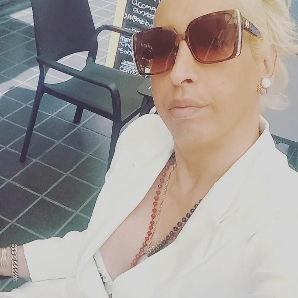 671357884: Transexual en Valencia