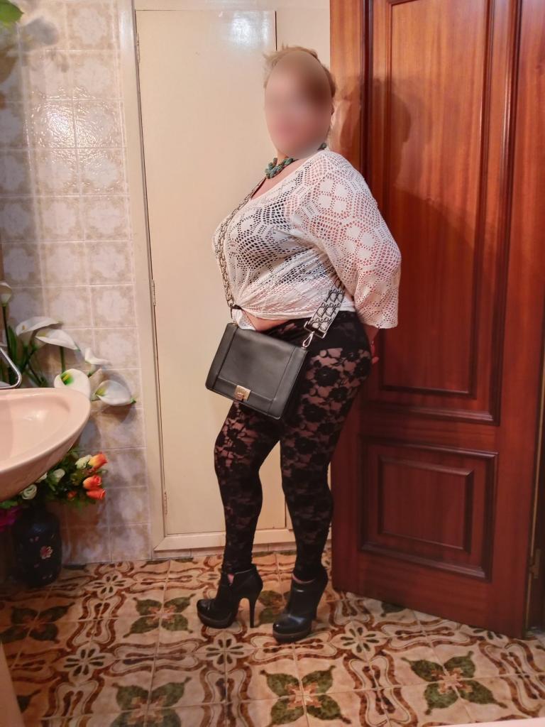 643234863: Chica busca chico en Lugo