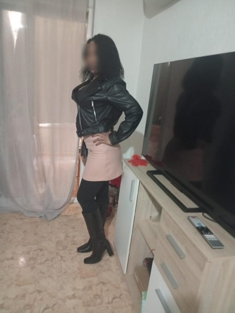 Chica busca chico en Murcia: 