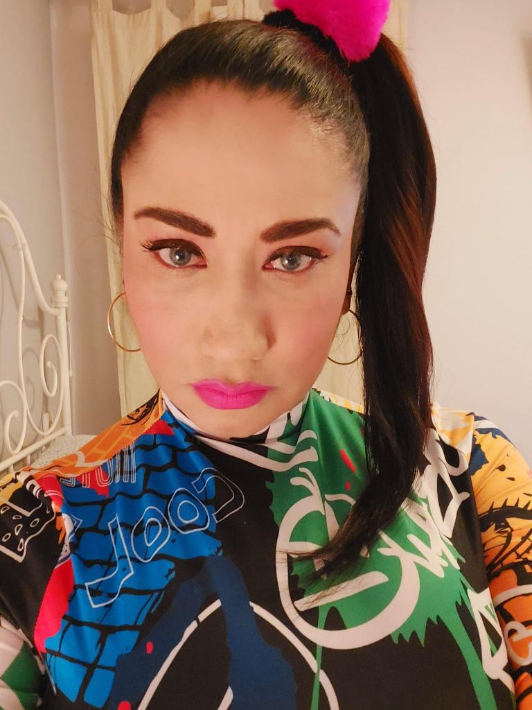 604373718: Travesti en Cantabria