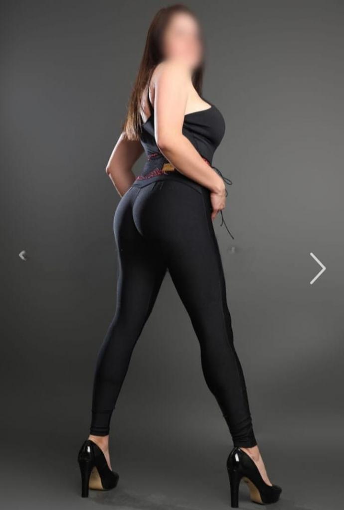 Chica busca chico en Jaén: 