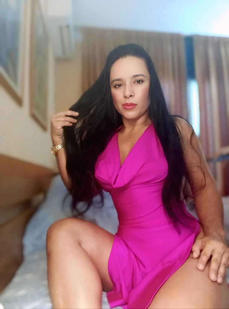 Chica busca chico en Tenerife: 