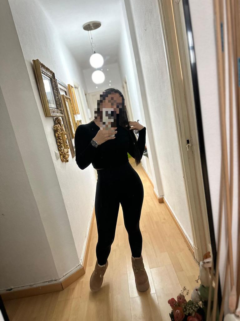 610841465: Chica busca chico en Almería