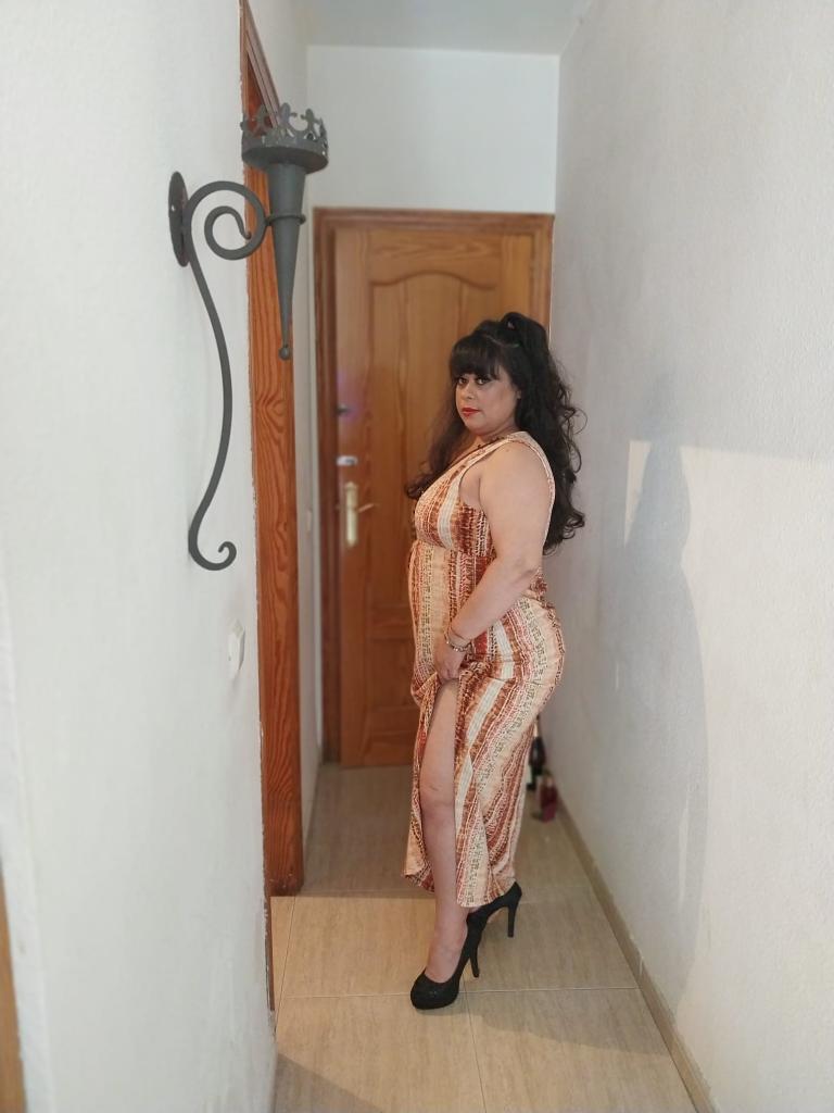 602106567: Chica busca chico en Almería