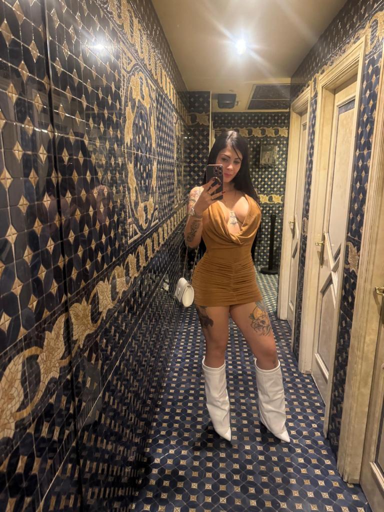 742013051: Chica busca chico en Ibiza