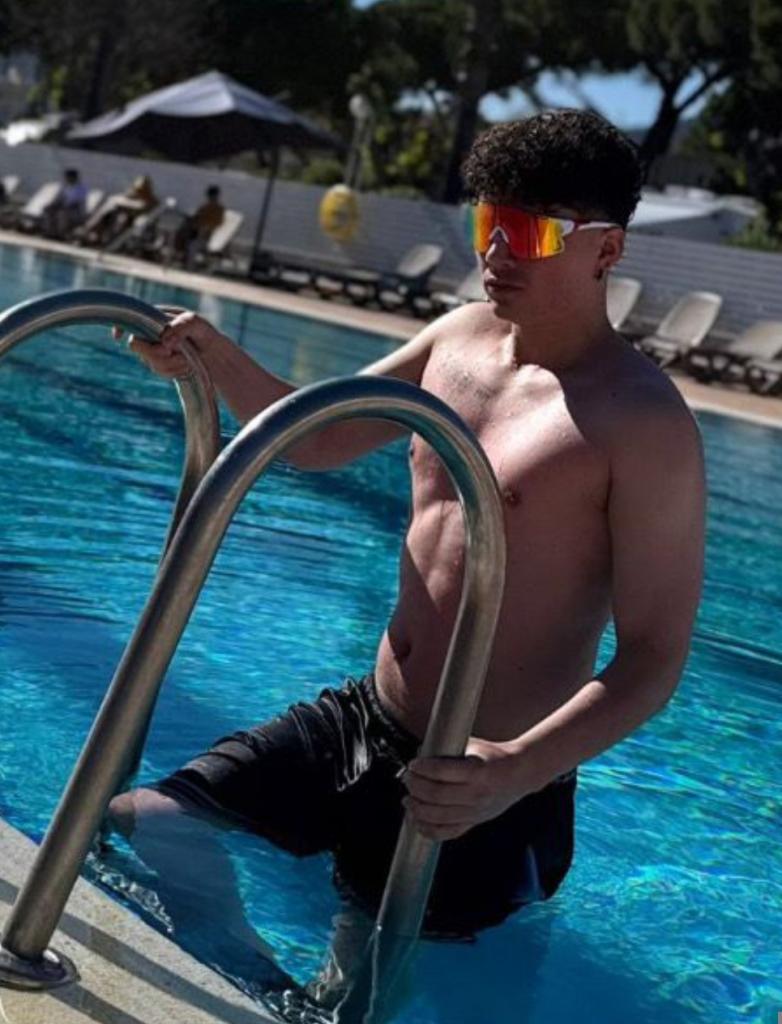 Chico busca chica en Barcelona: 