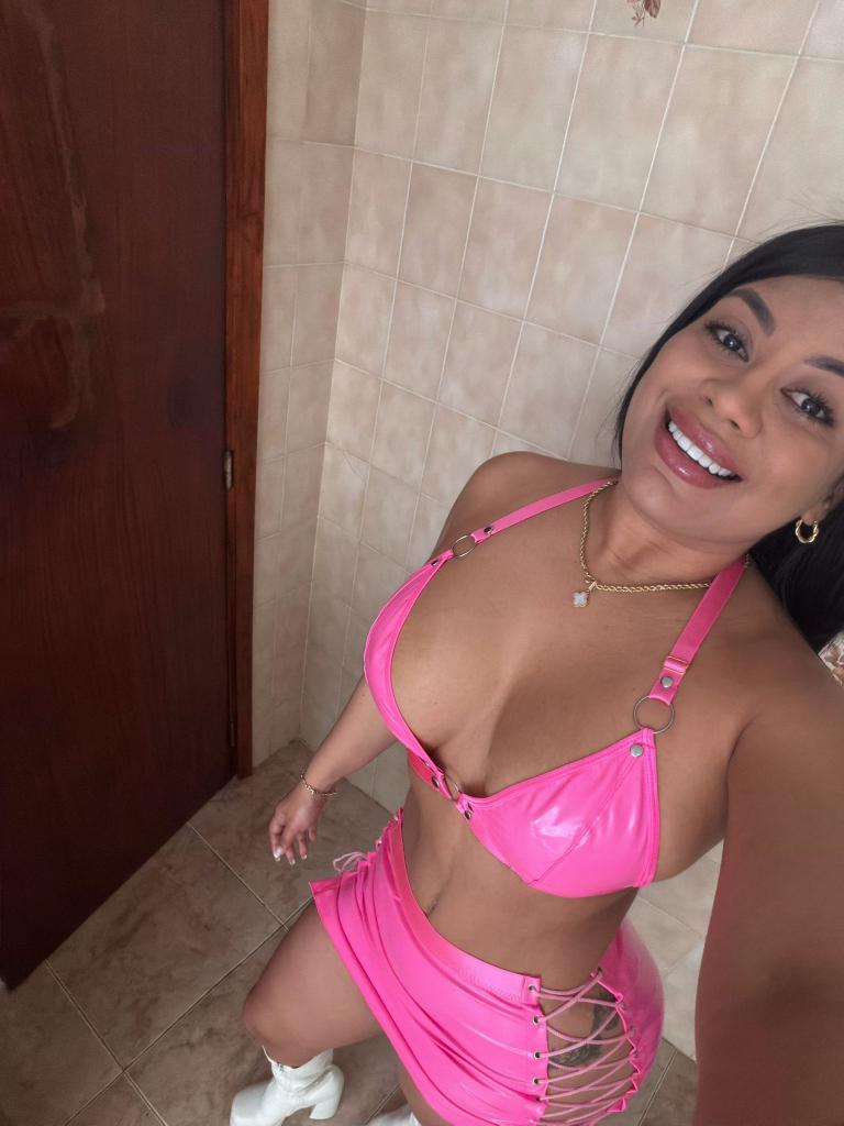 658727040: Chica busca chico en Tenerife