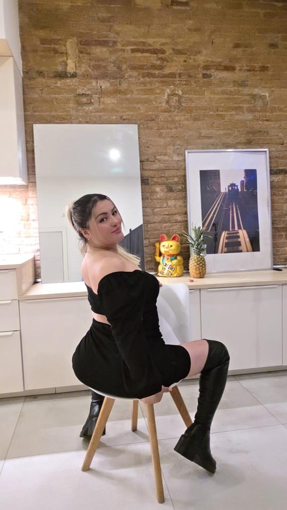 Chica busca chico en Barcelona: 