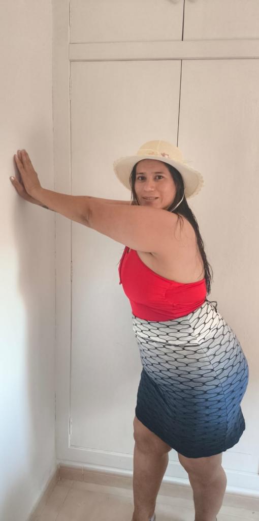 Chica busca chico en Alicante: 