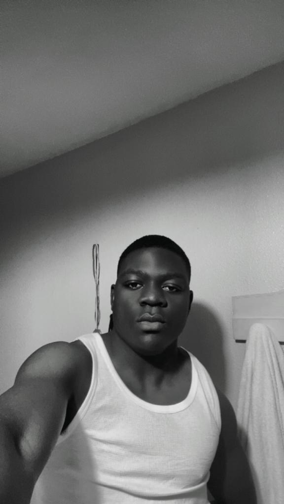 632596074: Chico busca chica en Navarra