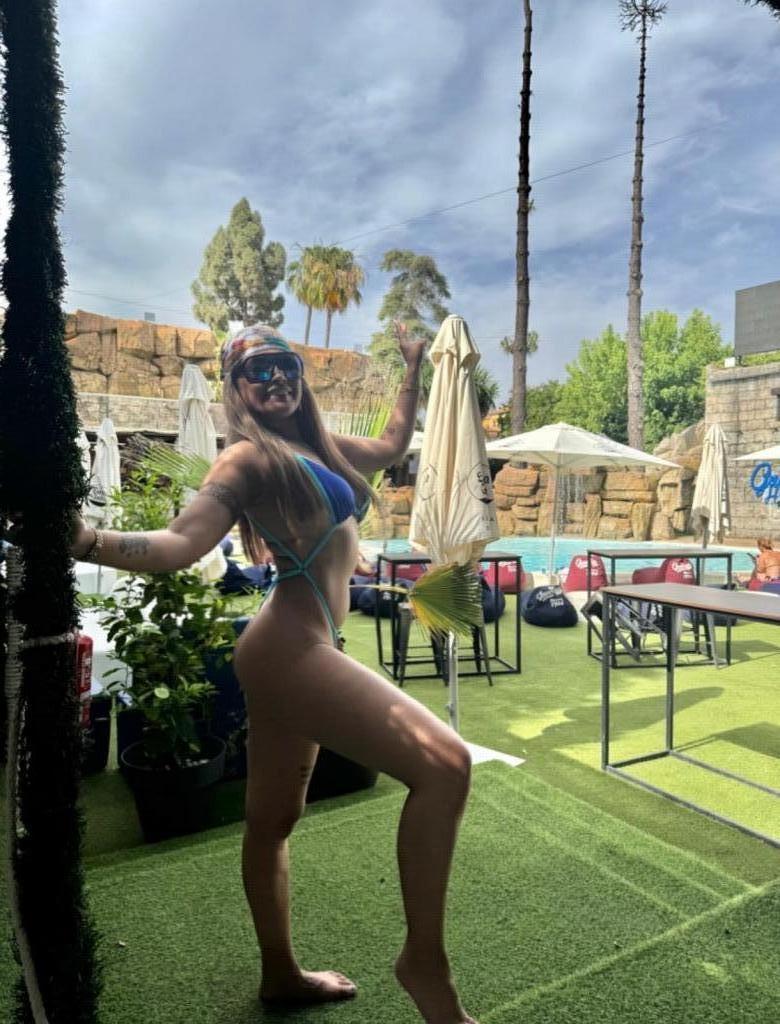 632732183: Chica busca chico en Sevilla