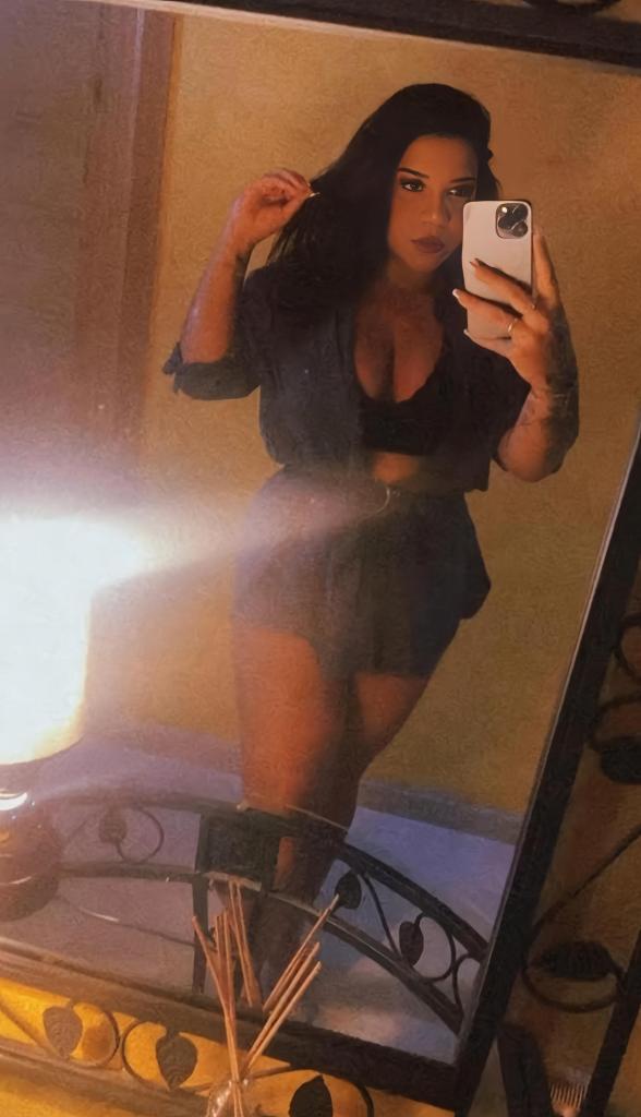 604989748: Chica busca chico en Lugo