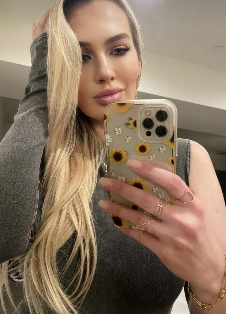 642523766: Chica busca chico en Almería