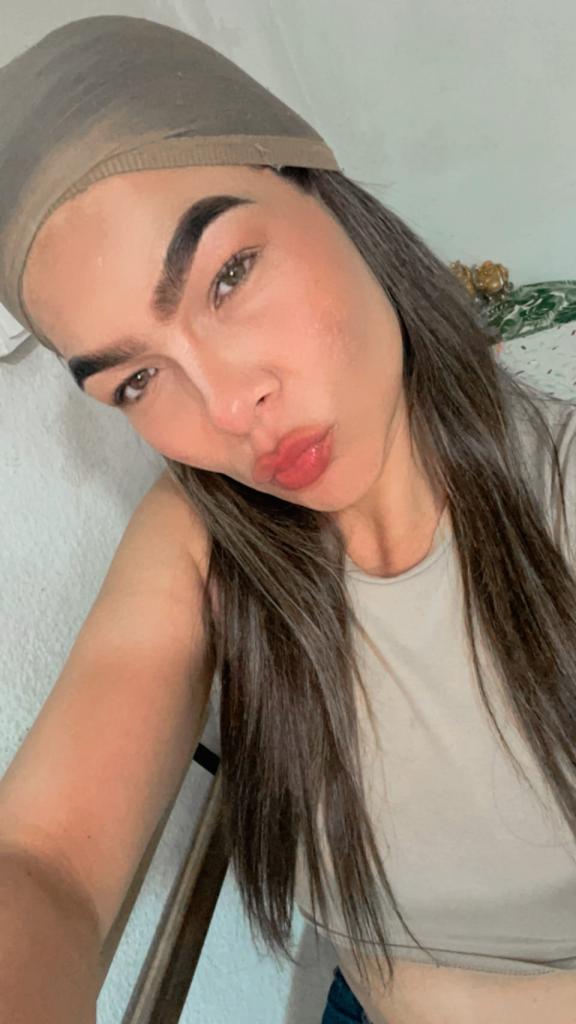 Chica busca chico en Barcelona: 