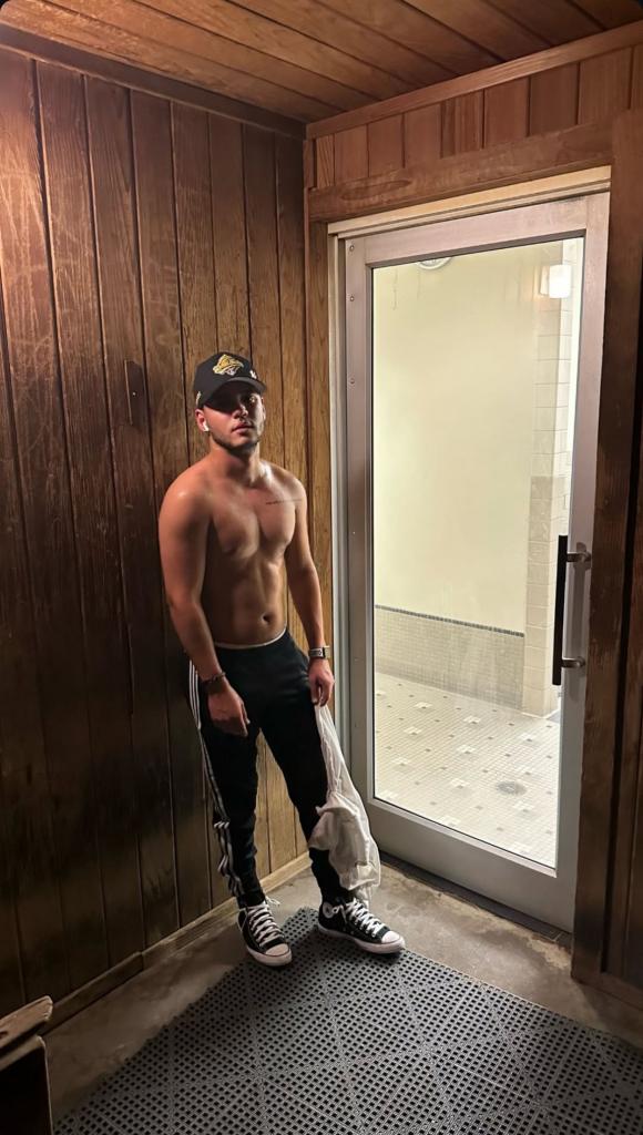 Chico busca chica en León: 