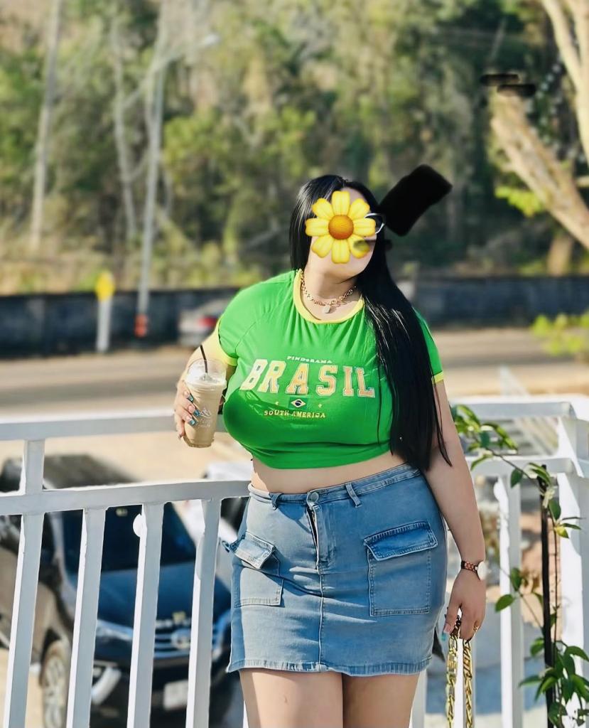 Chica busca chico en Granada: 