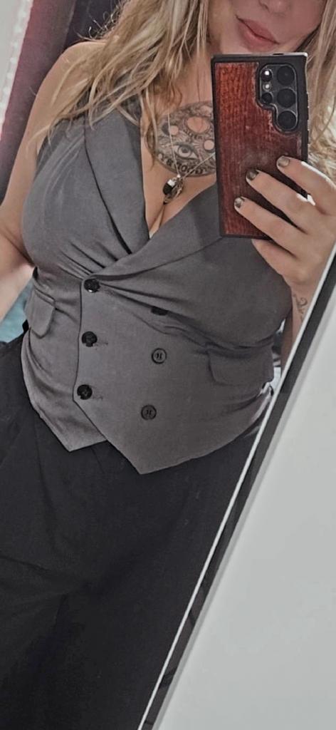 641400416: Chica busca chico en León