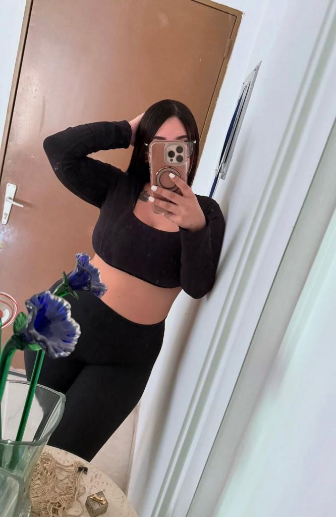 614085239: Chica busca chico en Tenerife