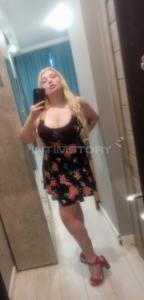 637828903: Chica busca chico en Barcelona