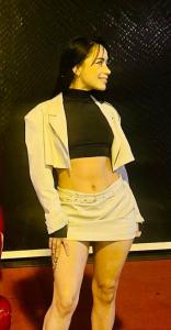 671134267: Chica busca chico en Sevilla