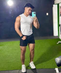 604394307: Chico busca chica en Madrid