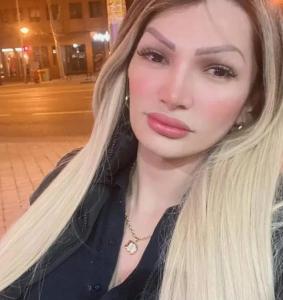 643656332: Transexual en La Coruña