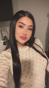 631806401: Chica busca chico en Alicante