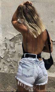 611285183: Chica busca chico en Badajoz