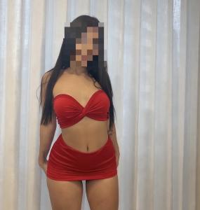 642638290: Chica busca chico en Madrid