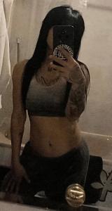 688394537: Chica busca chico en Madrid