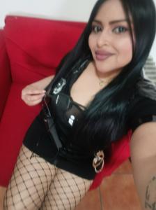 611312740: Chica busca chico en Sevilla