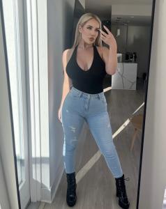 642523311: Chica busca chico en Almería