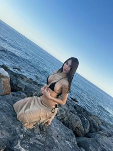 656542276: Chica busca chico en Málaga