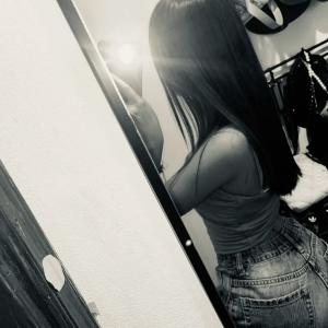 602581406: Chica busca chico en Sevilla