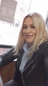 641339873: Chica busca chico en Madrid