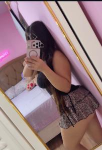 742086048: Chica busca chico en Murcia