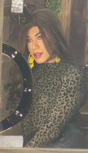 642384731: Transexual en Pontevedra