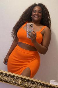 613296788: Chica busca chico en La Coruña