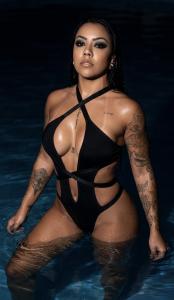 602728114: Chica busca chico en Navarra