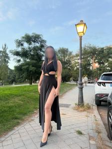 679135449: Chica busca chico en Madrid