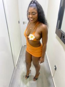 632973809: Chica busca chico en Badajoz