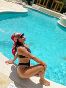 632046108: Chica busca chico en Sevilla