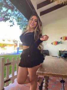 742066910: Chica busca chico en Málaga