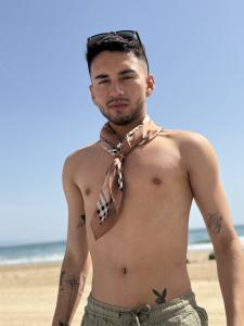 742063903: Chico busca chica en Alicante